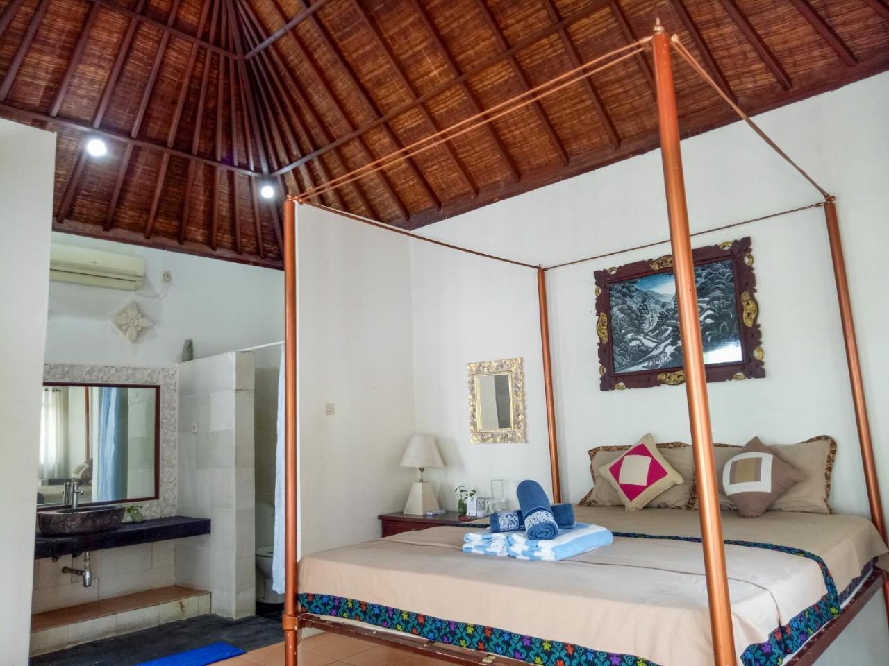 Kelapa Guest House Jimbaran Redpartner Bali Exterior foto